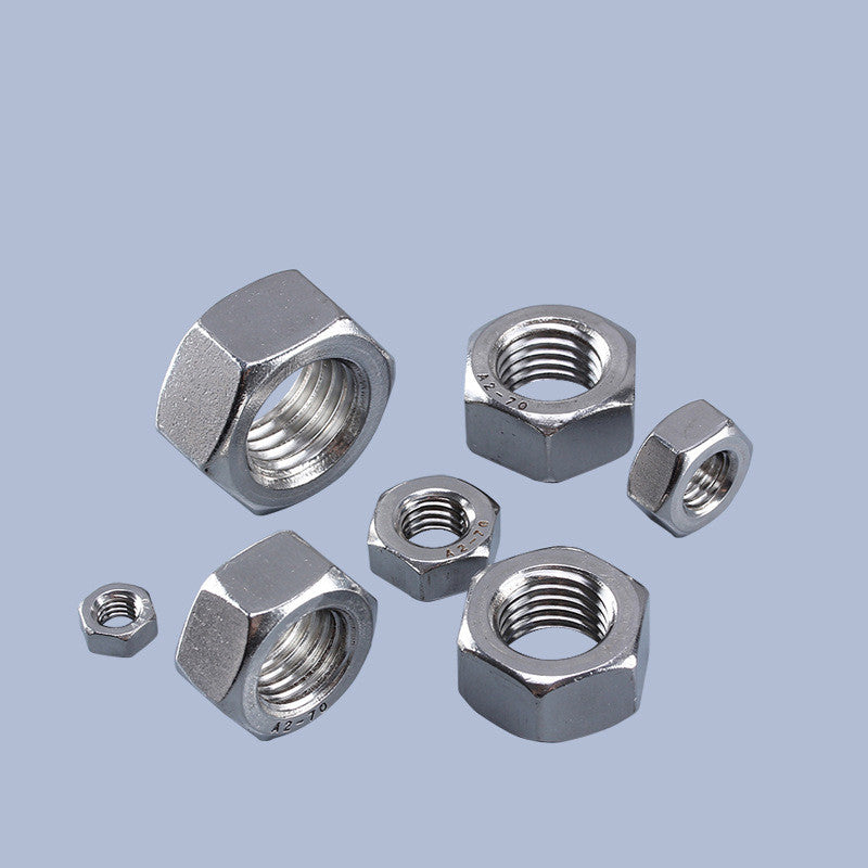 Boulons et écrous à tête hexagonale en acier inoxydable